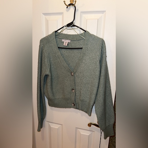 Cropped button up sweater/cardigan, sage green. - Picture 2 of 4